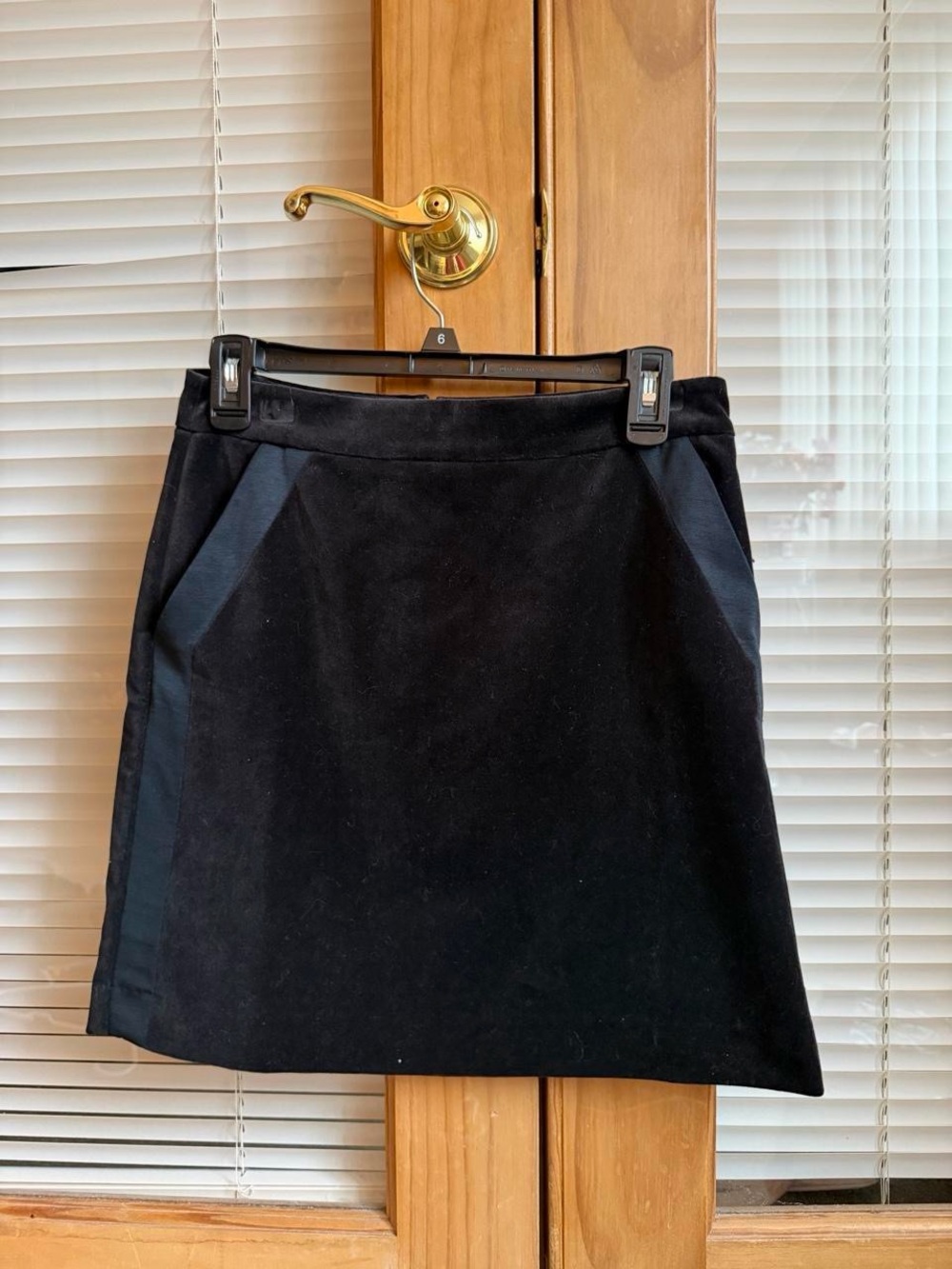 Ann Taylor Black Pencil Skirt with Side Pockets